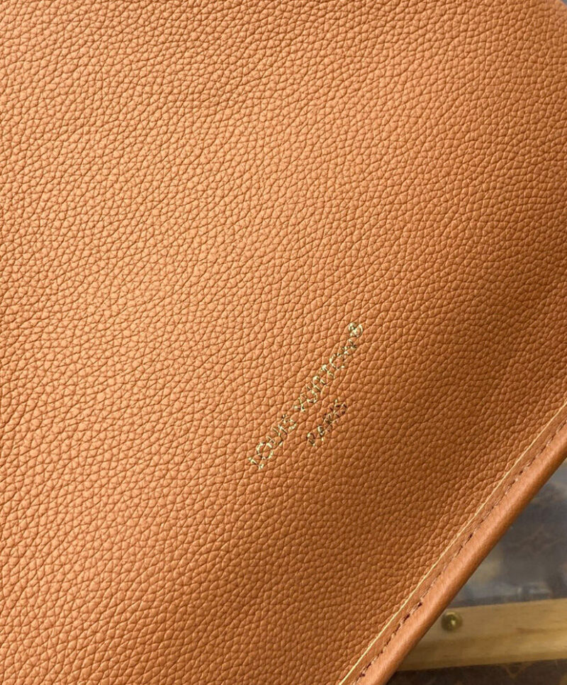 Louis Vuitton Neverfull Inside Out MM M11946 M12061